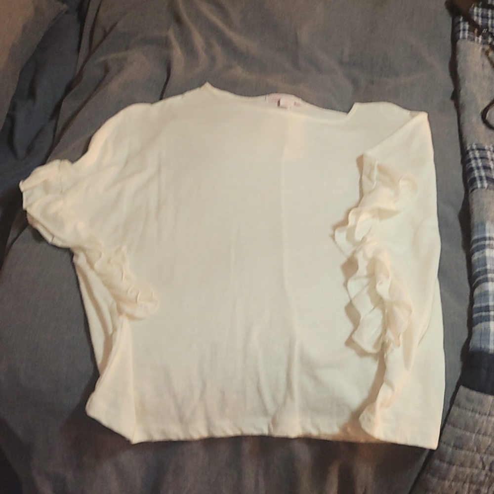 Ruffled sleeve top